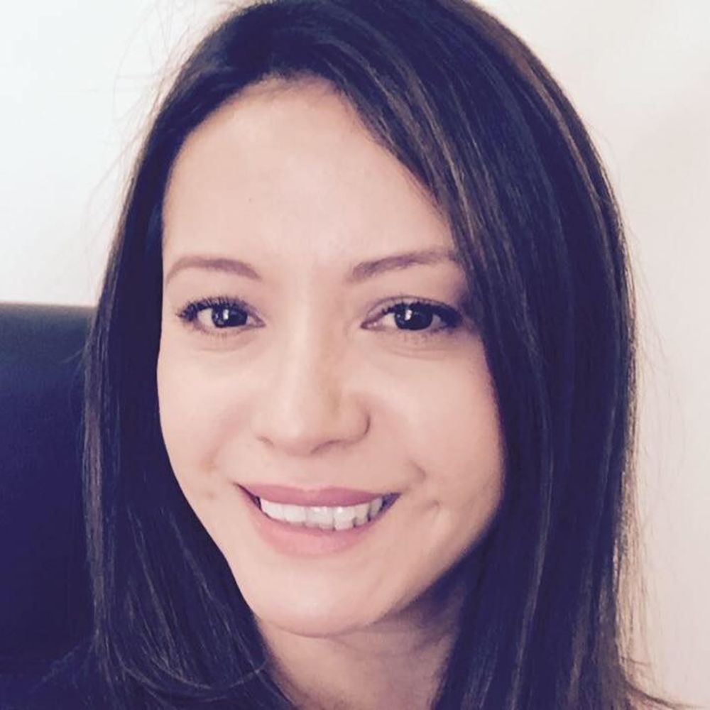 Meet your Posher, Lorena
